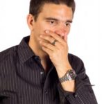 男性の口臭！くさい臭いの原因と効果的な予防法と対策